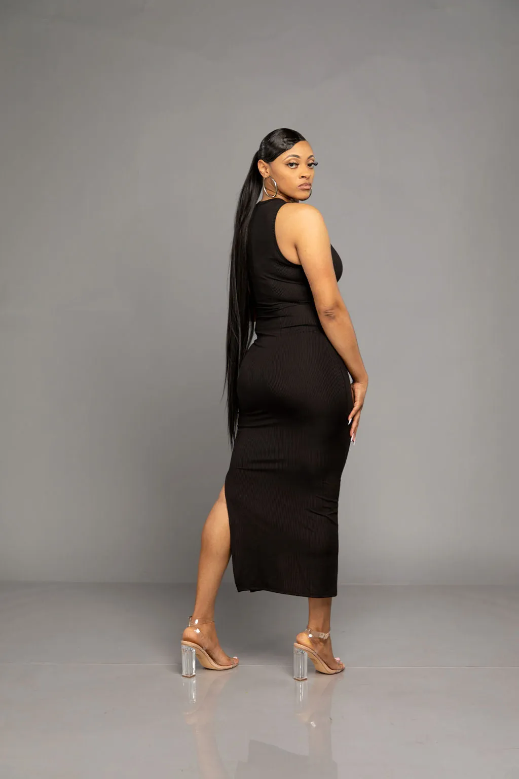 Ashley Snatched Midi Dress- Black