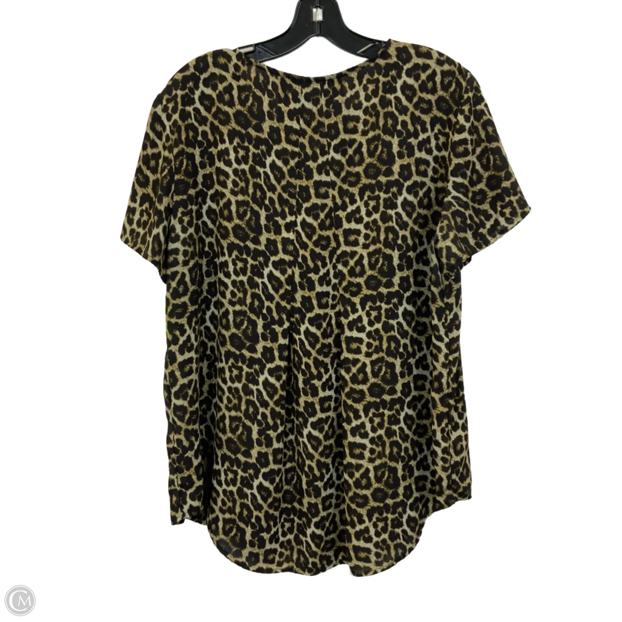Top Short Sleeve By Chelsea And Theodore In Leopard Print, Size: Xl