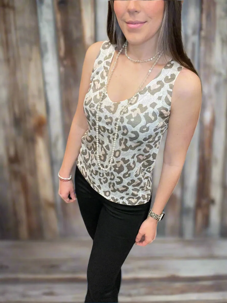 Two Toned Leopard Print Knit Tank Top